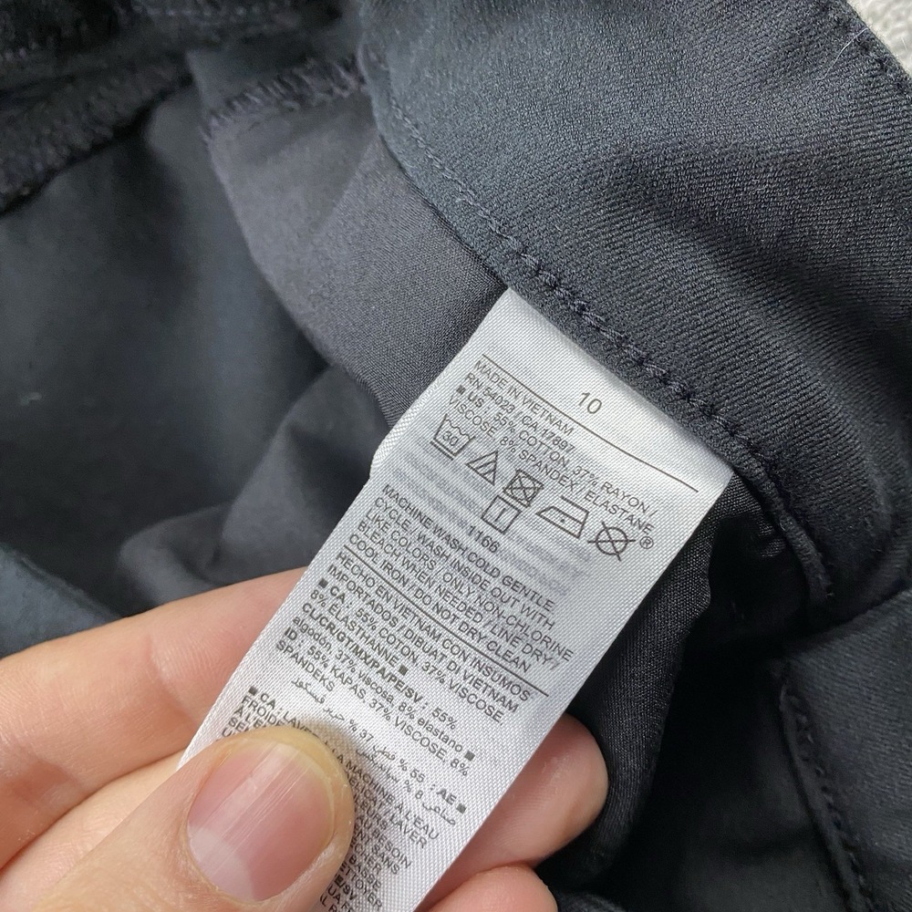 Old Navy Pixie Secret-Smooth Pockets Straight Pants Womens 10 Black High Rise - Picture 9 of 13